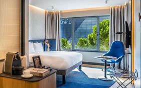 Novotel Campo De Las Naciones